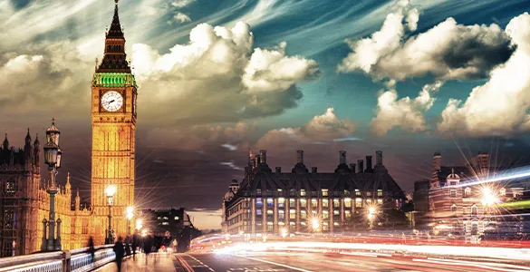 london-at-night-best-things-to-do-after-dark-mid-content-1